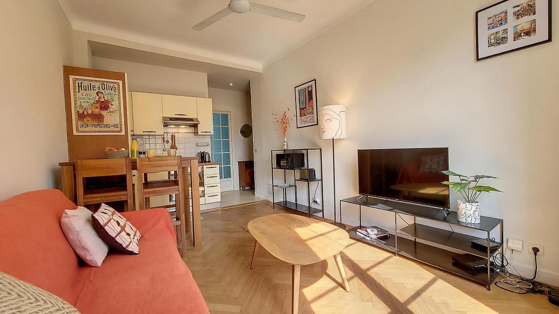 Apartment Nestor&Jeeves - Pantai - Near Beach - Balcony Nice
